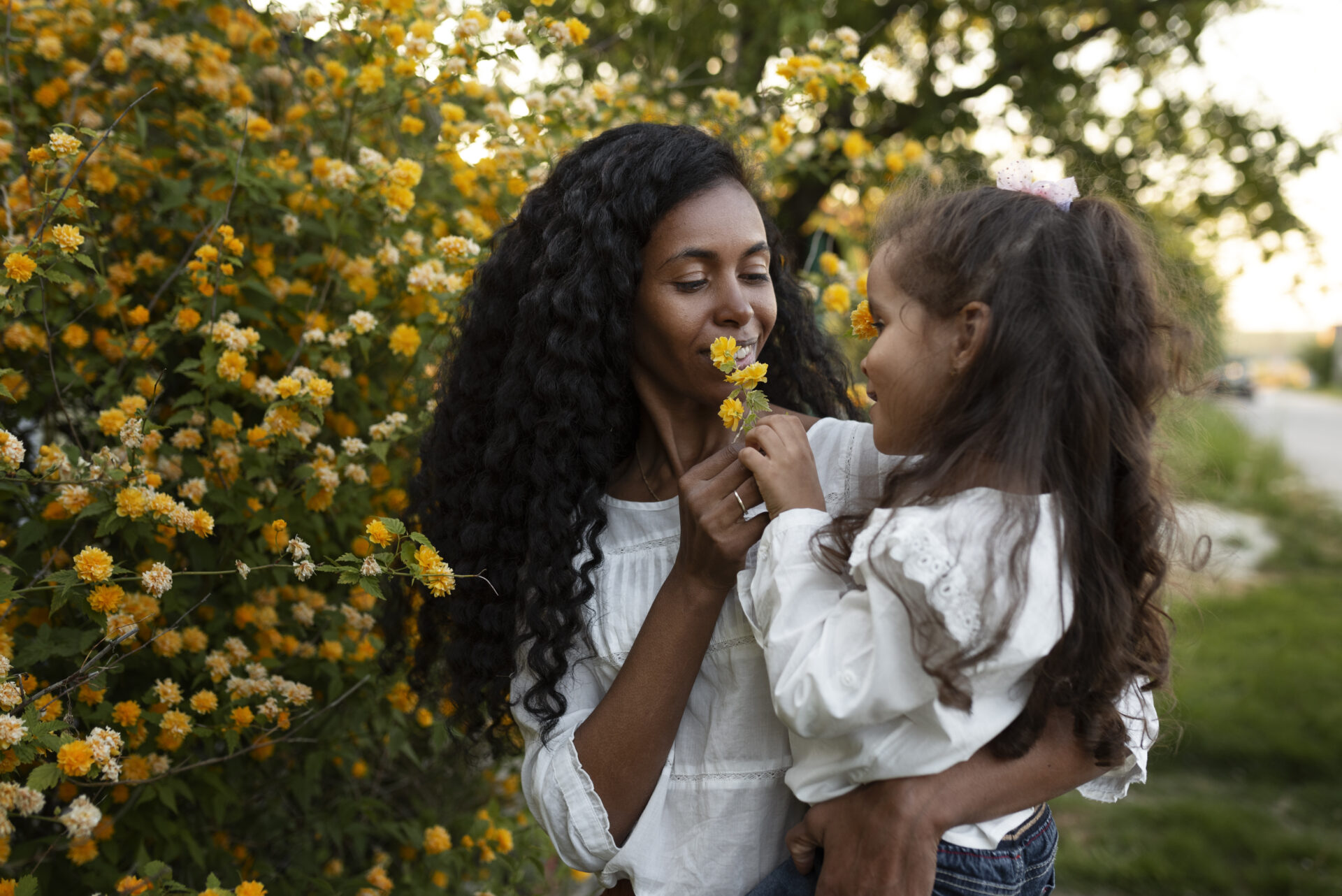 child-spending-time-with-their-parents